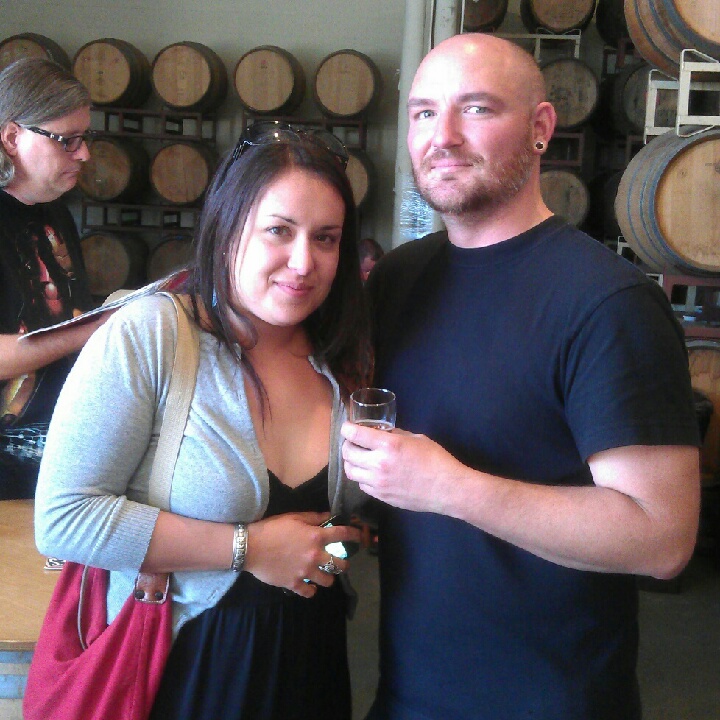 Drake's brewers Alex Nowell (left) and Jesse Houck at Drake's Barrel House 1 Year Anniversary 德雷克的酿酒师亚历克斯·诺埃尔(左)和杰西·霍克在德雷克的桶屋1周年纪念