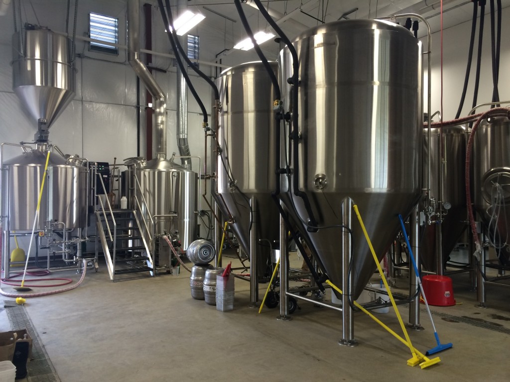 Blowhouse在街区15啤酒厂和Tap Room