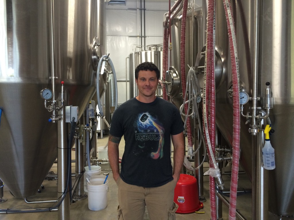 Nick Arzner在Block 15 Brewery和Tap Room