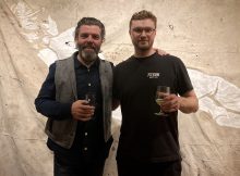 Kristinn Vilbergsson(又名Kiddie)和Olafur Agustsson(又名Oli)是将KEX从他们的家乡冰岛雷克雅未克带到波特兰的两名球员。