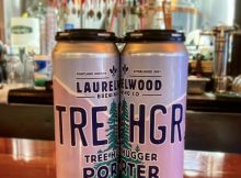 由Laurelwood Brewing提供的4罐装16盎司的“拥抱树人波特”(Tree Hugger Porter)图片