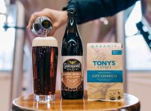 由Chuckanut啤酒厂提供的Kaffee Dunkel咖啡Lager的图片