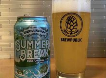 内华达山脉夏季假期会议朦胧的IPA提供了多汁的口味在夏季Session啤酒。