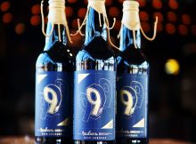 这是鲁本9周年纪念啤酒的照片，由鲁本啤酒厂提供