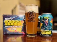 闪手的新Tex Hex Bruja的啤酒素食IPA。